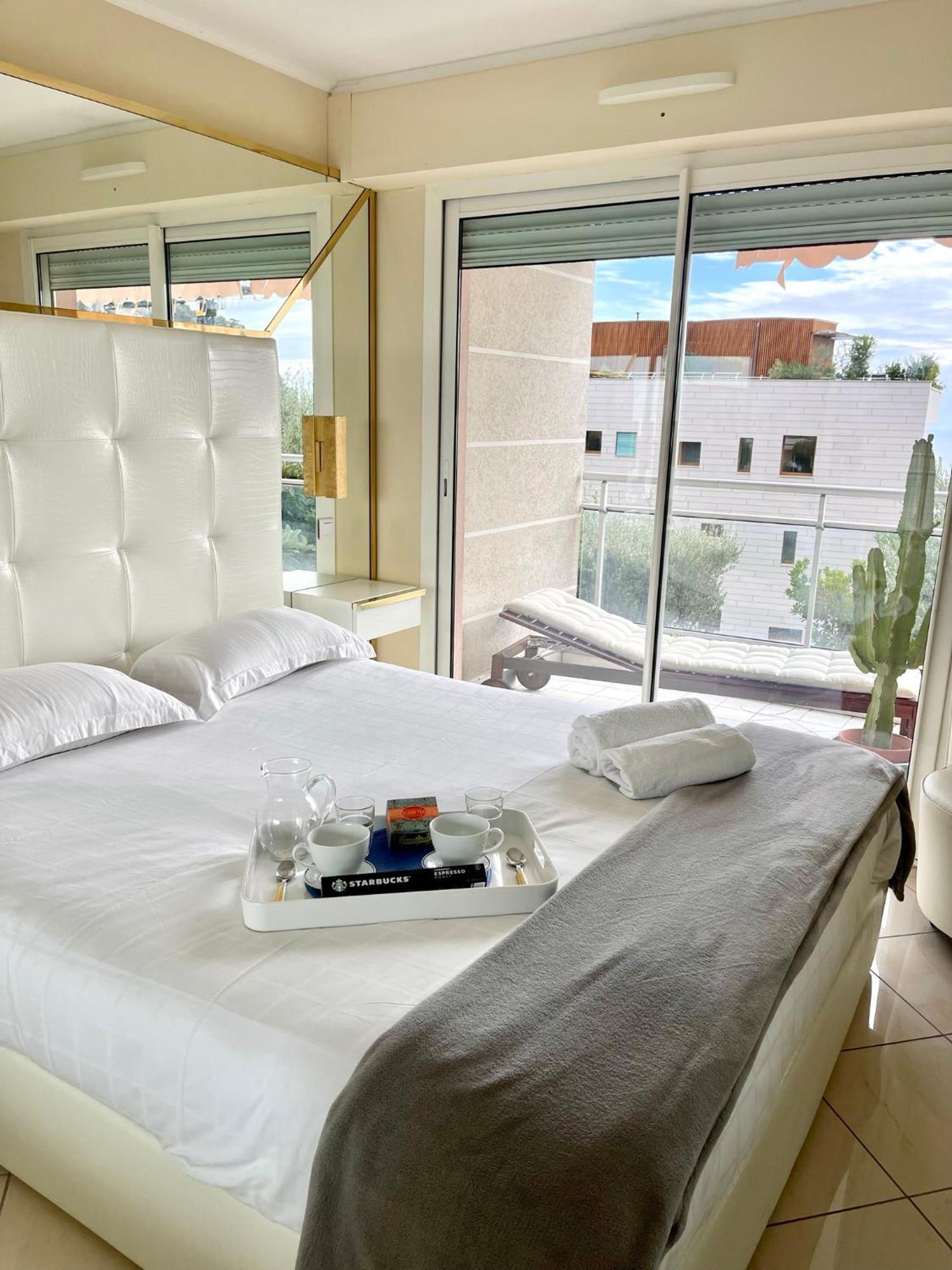 Les Jardins De Monaco Vue Mer Et Piscine Apartment Saint-Antoine  ภายนอก รูปภาพ
